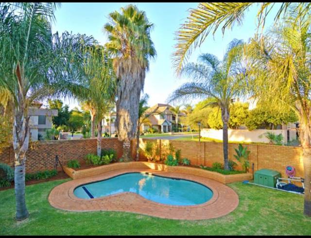 3 BEDROOM HOUSE FOR SALE IN GLEN ERASMIA